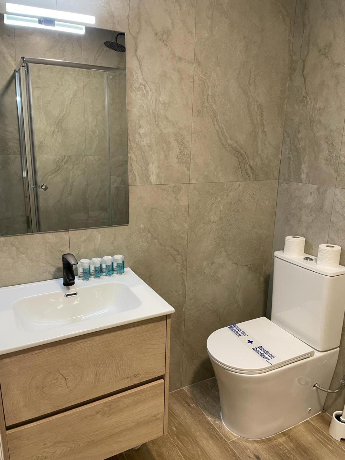 Exyca Metropolitano Apartment Madrid Bagian luar foto