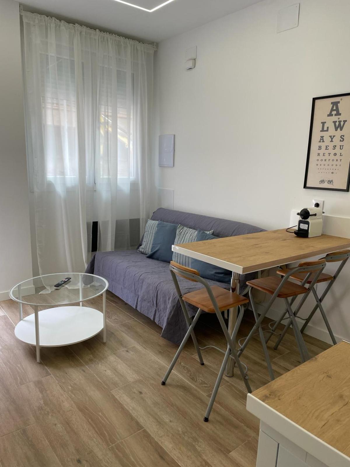 Exyca Metropolitano Apartment Madrid Bagian luar foto
