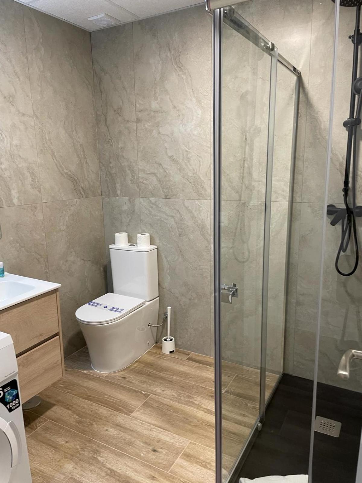 Exyca Metropolitano Apartment Madrid Bagian luar foto
